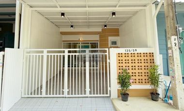 For sale 2 ベッドルーム townhouse in Bang Bua Thong, Nonthaburi