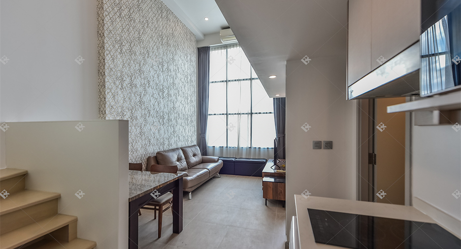 For rent 2 bedrooms condo in Sathon, Bangkok
