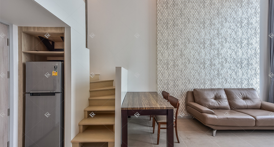 For rent 2 bedrooms condo in Sathon, Bangkok