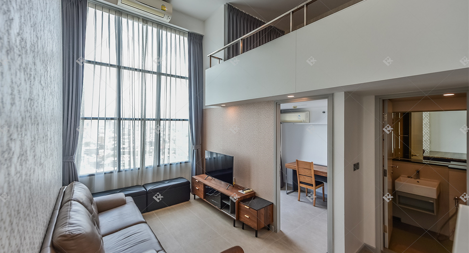 For rent 2 bedrooms condo in Sathon, Bangkok