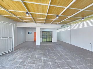 出售 3 卧室 联排别墅 在 Thanyaburi, Pathum Thani