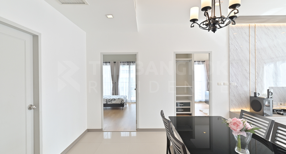 Condo en alquiler de 2 habitaciones en Khlong Toei, Bangkok