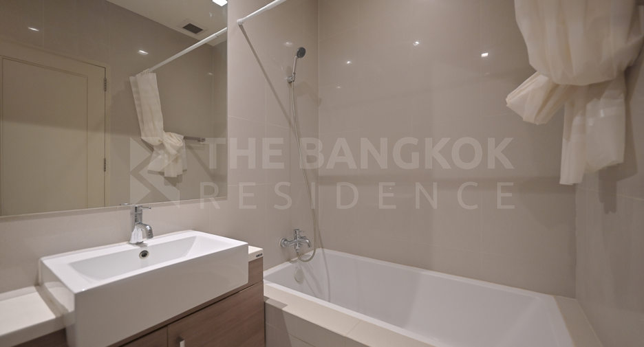 Condo en alquiler de 2 habitaciones en Khlong Toei, Bangkok