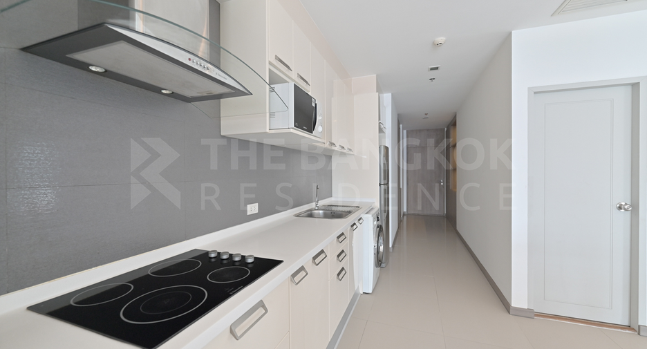 Condo en alquiler de 2 habitaciones en Khlong Toei, Bangkok