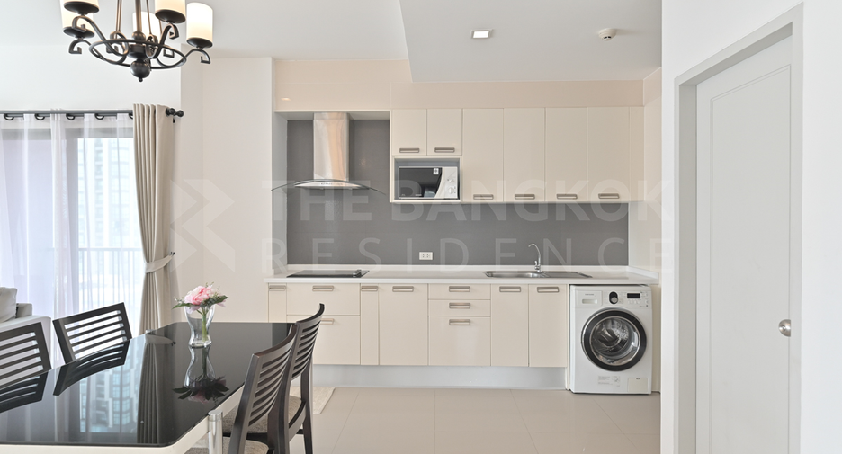 Condo en alquiler de 2 habitaciones en Khlong Toei, Bangkok