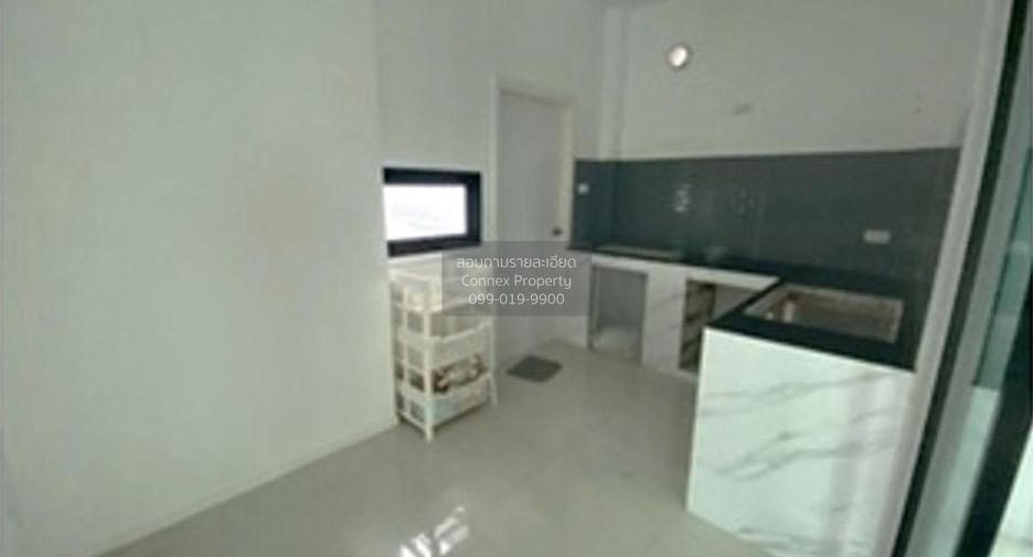 For sale 4 bedrooms house in Thanyaburi, Pathum Thani