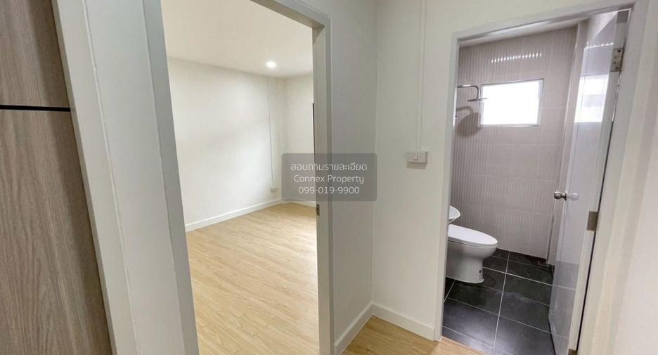 For sale 4 bedrooms house in Thanyaburi, Pathum Thani