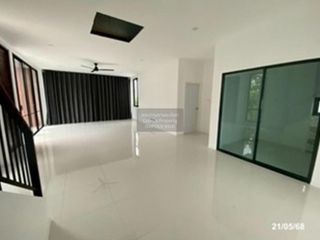 For sale 4 ベッドルーム house in Thanyaburi, Pathum Thani