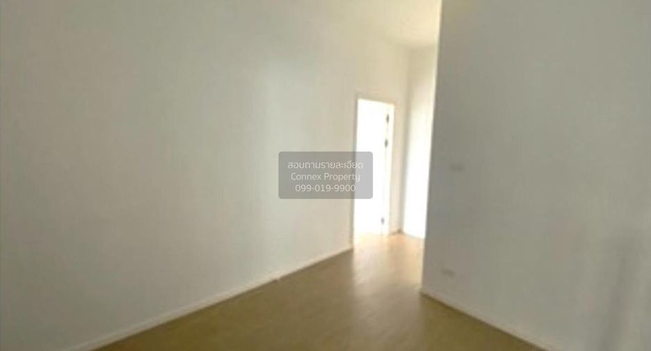 For sale 4 bedrooms house in Thanyaburi, Pathum Thani