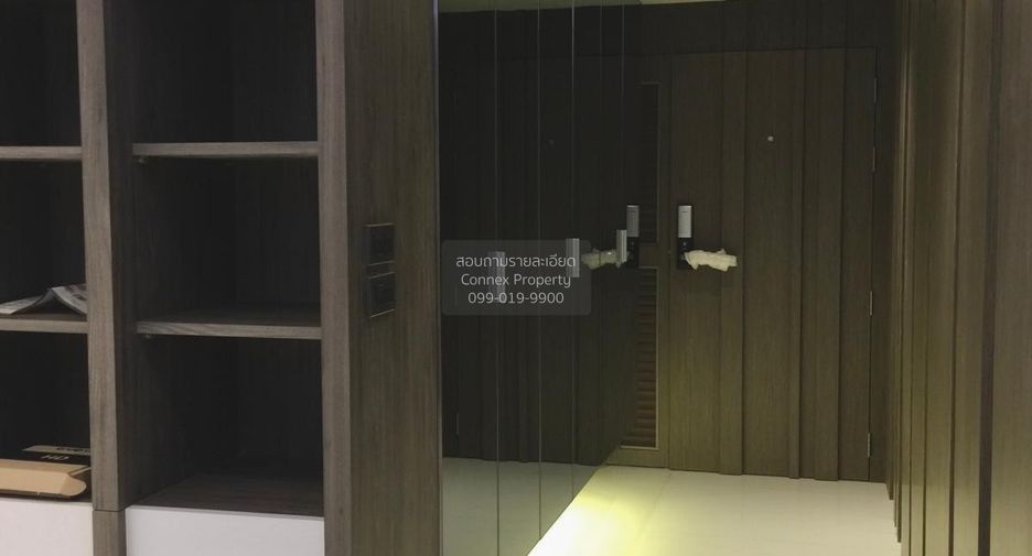 For sale 3 bedrooms condo in Watthana, Bangkok