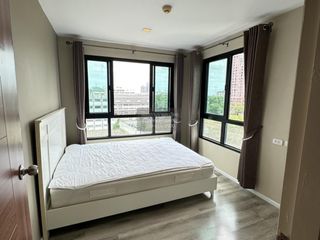 For sale 1 bed condo in Mueang Samut Prakan, Samut Prakan