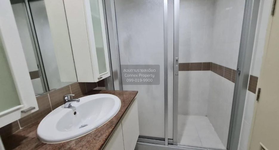 For sale 1 bed condo in Thon Buri, Bangkok