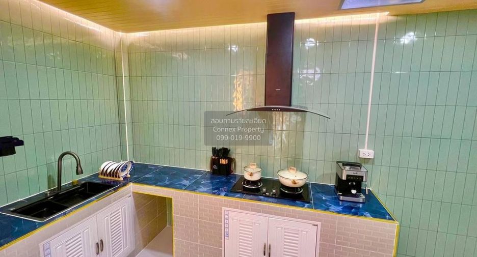 For sale 3 bedrooms townhouse in Bang Bo, Samut Prakan