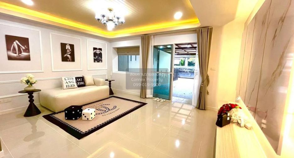 For sale 3 bedrooms townhouse in Bang Bo, Samut Prakan