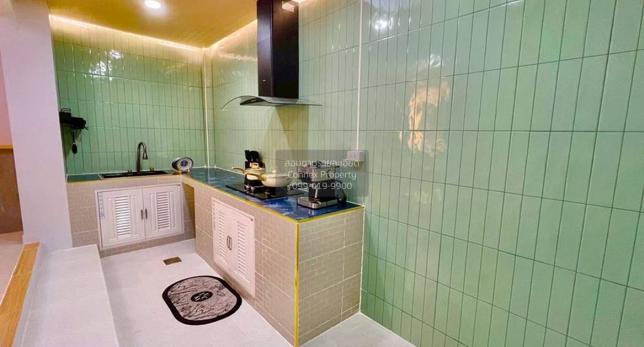 For sale 3 bedrooms townhouse in Bang Bo, Samut Prakan