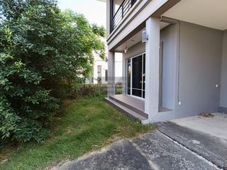 Casa en venta de 3 habitaciones en Bang Sao Thong, Samut Prakan