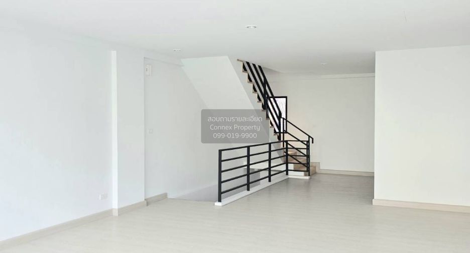 Reihenhaus zum Kauf mit 3 Zimmer in Mueang Samut Prakan, Samut Prakan
