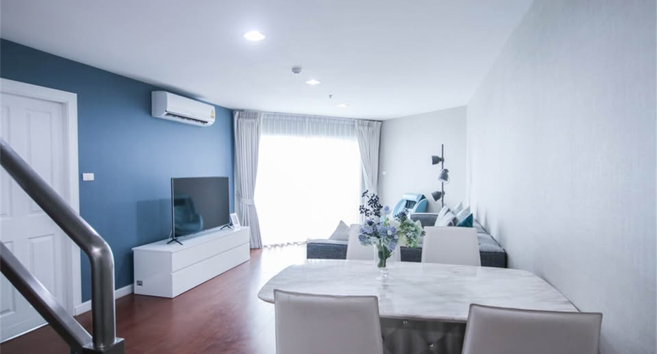 Wohnung zur Miete mit 3 Zimmer in Huai Khwang, Bangkok