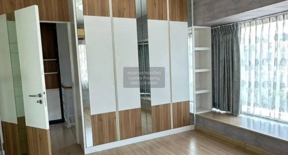 For sale 3 bedrooms house in Mueang Nonthaburi, Nonthaburi