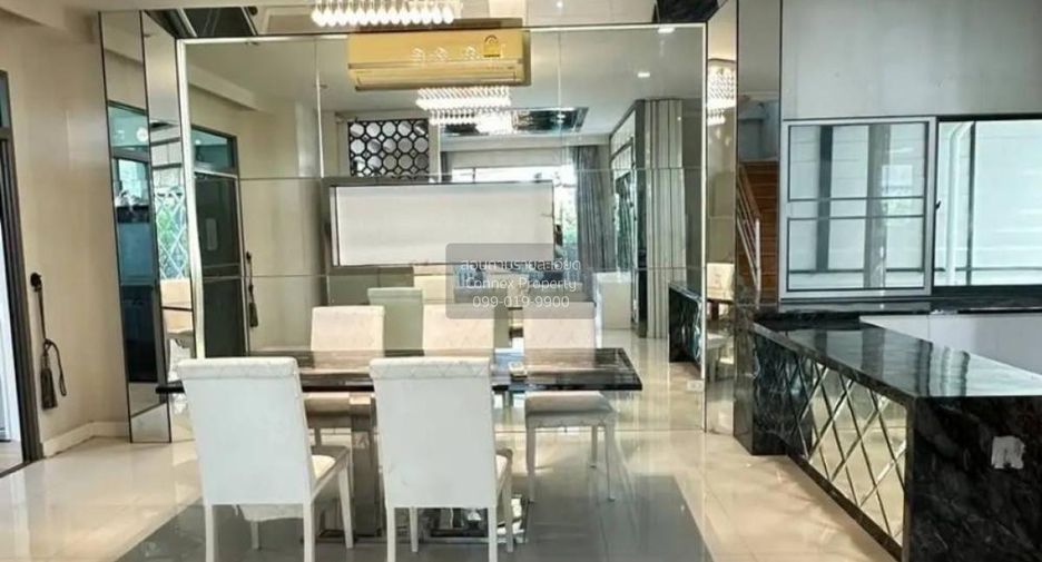 For sale 3 bedrooms house in Mueang Nonthaburi, Nonthaburi