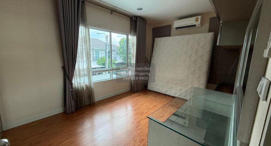 For sale 4 bedrooms house in Pak Kret, Nonthaburi