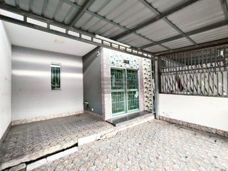 For sale 3 bedrooms townhouse in Bang Bo, Samut Prakan