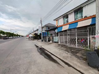 For sale 3 bedrooms townhouse in Bang Bo, Samut Prakan