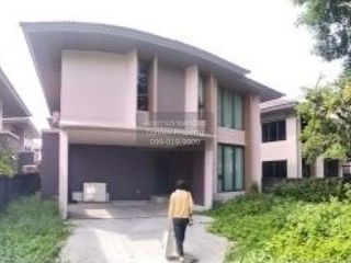 Casa en venta de 4 habitaciones en Bang Sao Thong, Samut Prakan