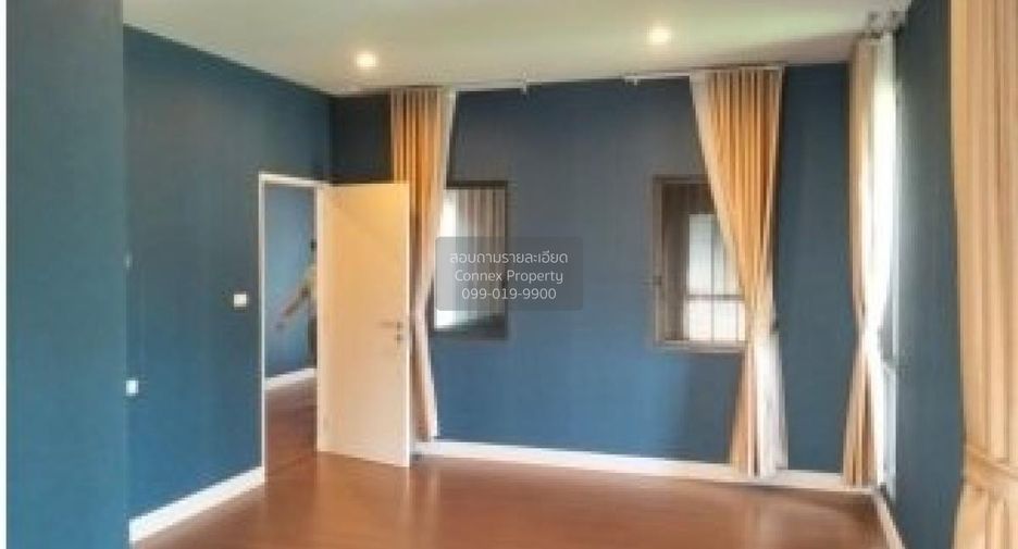 Casa en venta de 4 habitaciones en Bang Sao Thong, Samut Prakan