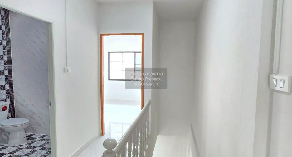 Reihenhaus zum Kauf mit 3 Zimmer in Lam Luk Ka, Pathum Thani