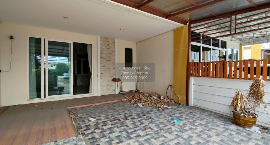 Casa adosada en venta de 4 habitaciones en Nong Khaem, Bangkok