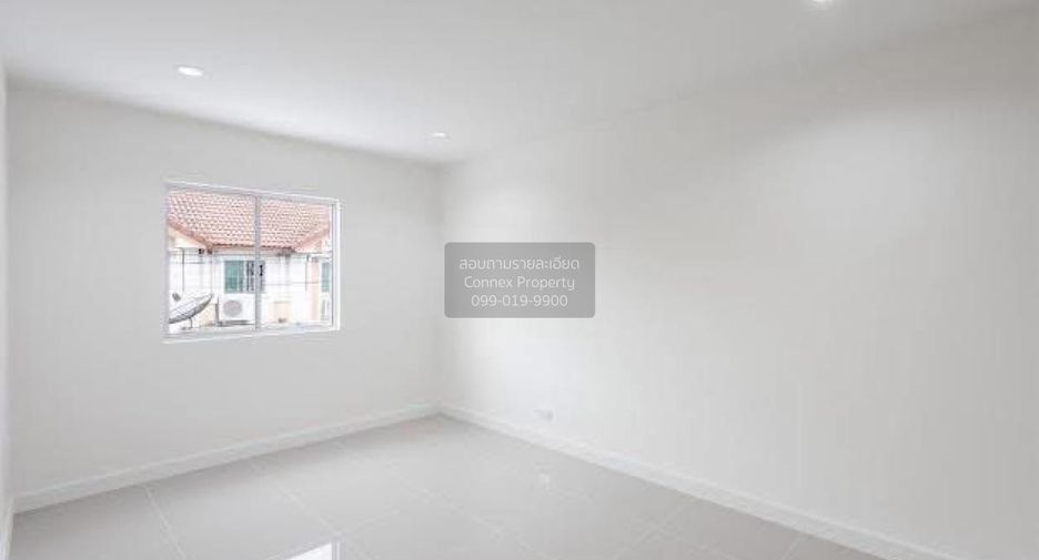 Casa adosada en venta de 3 habitaciones en Mueang Nonthaburi, Nonthaburi
