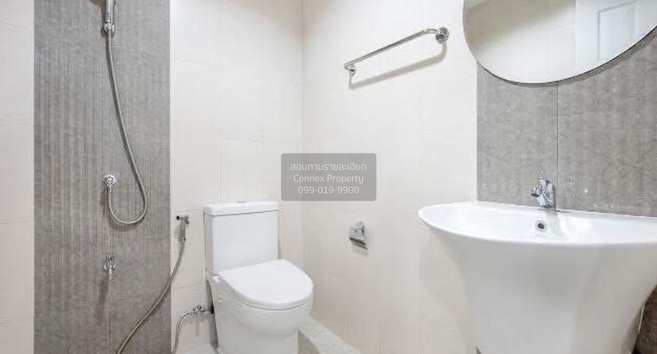 Casa adosada en venta de 3 habitaciones en Mueang Nonthaburi, Nonthaburi