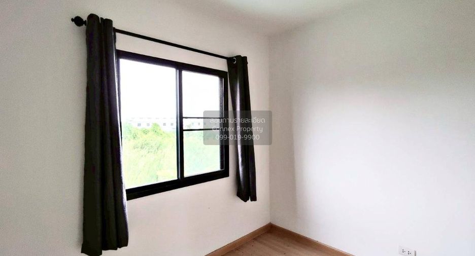 Casa adosada en venta de 3 habitaciones en Bang Phli, Samut Prakan