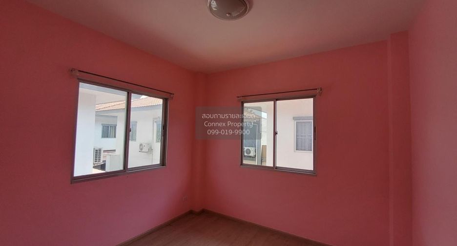 Reihenhaus zum Kauf mit 3 Zimmer in Mueang Chachoengsao, Chachoengsao
