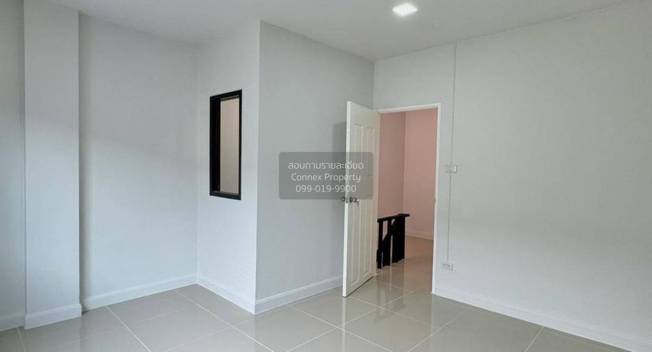 For sale 2 ベッドルーム townhouse in Mueang Nonthaburi, Nonthaburi
