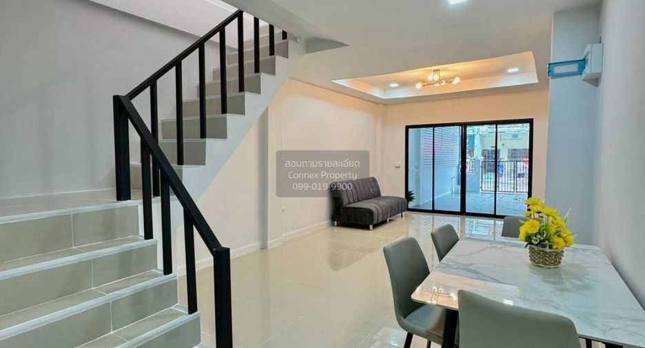For sale 2 ベッドルーム townhouse in Mueang Nonthaburi, Nonthaburi