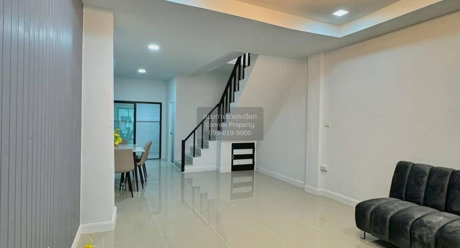 For sale 2 ベッドルーム townhouse in Mueang Nonthaburi, Nonthaburi