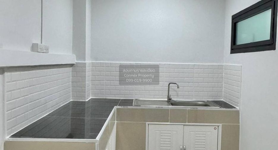 For sale 2 ベッドルーム townhouse in Mueang Nonthaburi, Nonthaburi