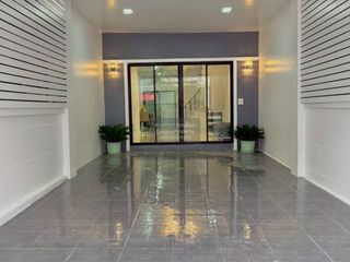 For sale 2 ベッドルーム townhouse in Mueang Nonthaburi, Nonthaburi