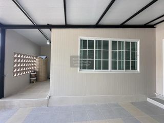 出售 2 卧室 联排别墅 在 Thanyaburi, Pathum Thani