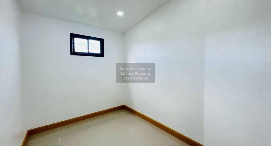 For sale 3 bedrooms townhouse in Bang Bua Thong, Nonthaburi