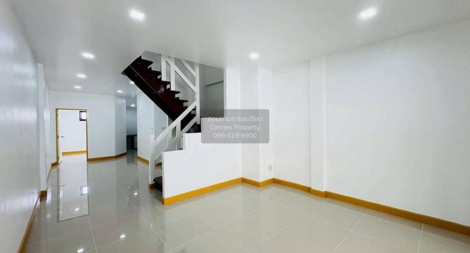 For sale 3 bedrooms townhouse in Bang Bua Thong, Nonthaburi