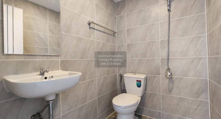 Casa adosada en venta de 3 habitaciones en Bang Yai, Nonthaburi