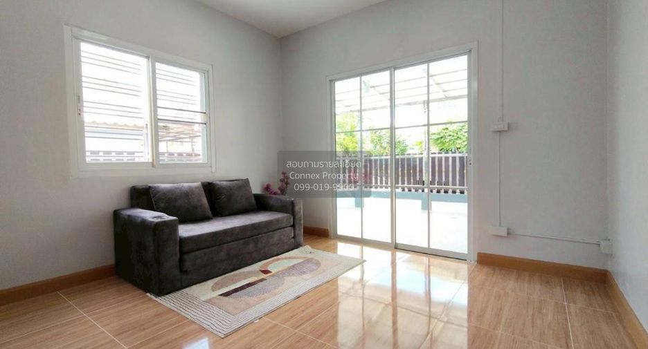 Casa adosada en venta de 3 habitaciones en Bang Yai, Nonthaburi