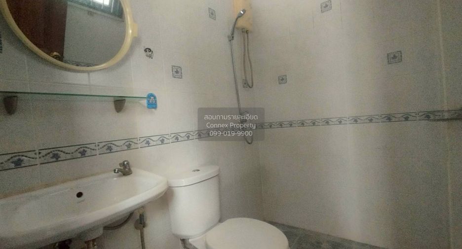 Casa en venta de 4 habitaciones en Bang Sao Thong, Samut Prakan