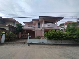 Casa en venta de 4 habitaciones en Bang Sao Thong, Samut Prakan