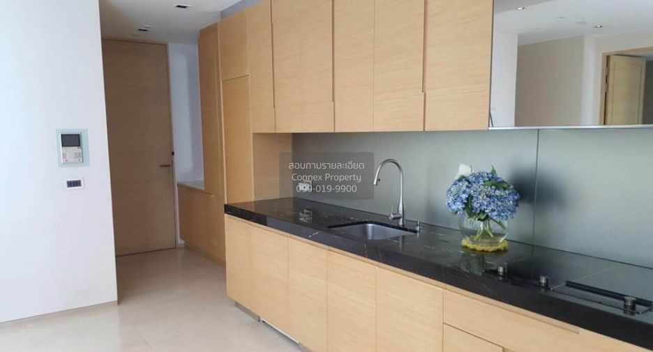 For sale 2 bedrooms condo in Sathon, Bangkok