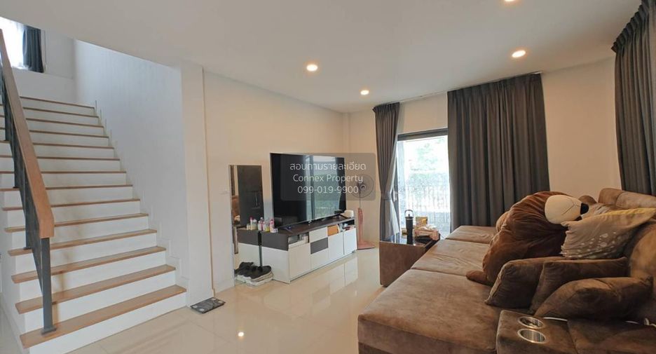 À vendre 3 chambres maison à Khlong Sam Wa, Bangkok