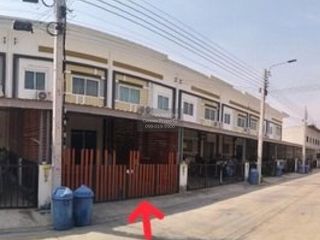 For sale 4 bedrooms townhouse in Bang Bo, Samut Prakan